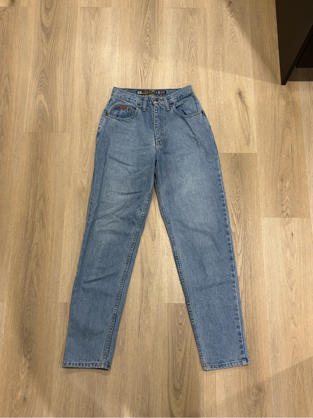Ikeda 90s Vintage High-Rise Light Blue Women’s Jeans — Classic Fit